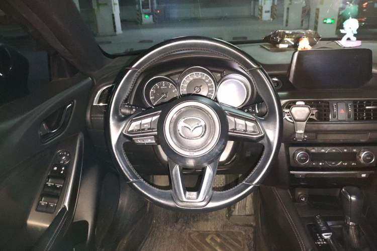 Used Mazda Atenza 2018 2.5L Blue Sky Prestige Edition China V Standard Steering Wheel
