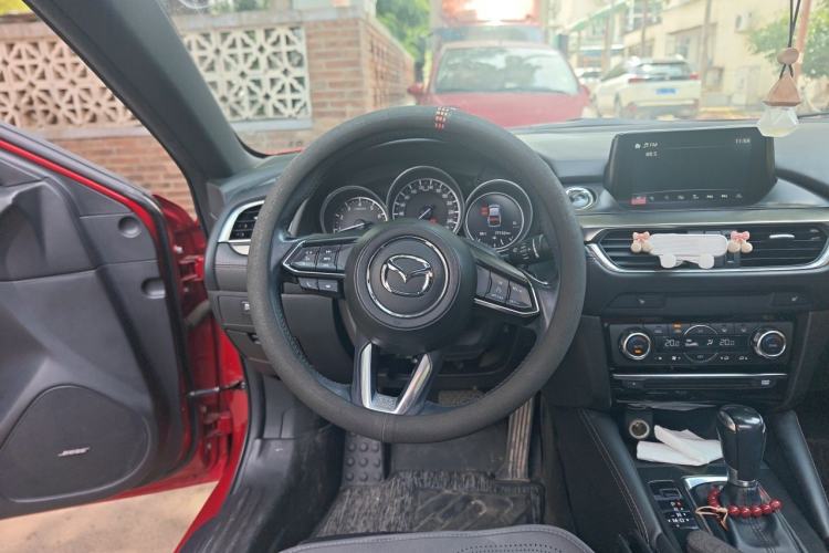 Used Mazda Atenza 2018 2.5L Blue Sky Prestige Edition China VI compliant Steering Wheel