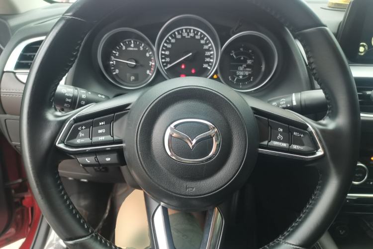 Used Mazda Atenza 2018 2.0L Blue Sky Luxury Edition China V Standard Steering Wheel