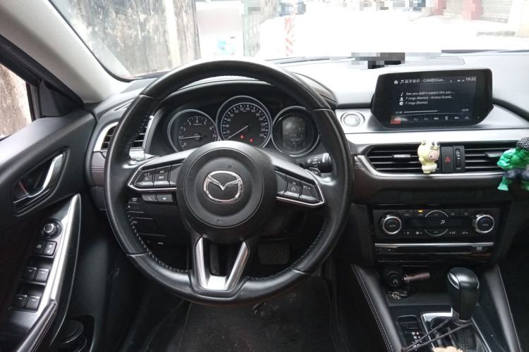 Used Mazda Atenza 2018 2.5L Blue Sky Sport Edition China VI compliant Steering Wheel