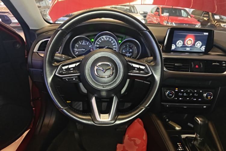 Used Mazda Atenza 2018 2.0L Blue Sky Luxury Edition China VI Standard Steering Wheel