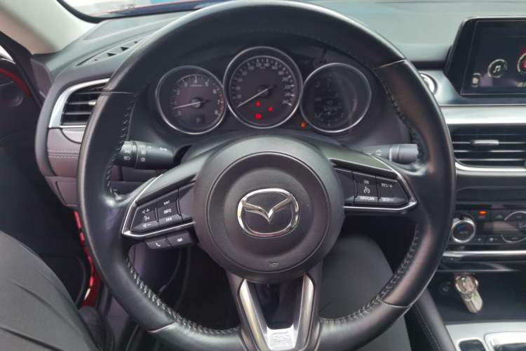 Used Mazda Atenza 2018 2.0L Blue Sky Luxury Edition China V Standard Steering Wheel