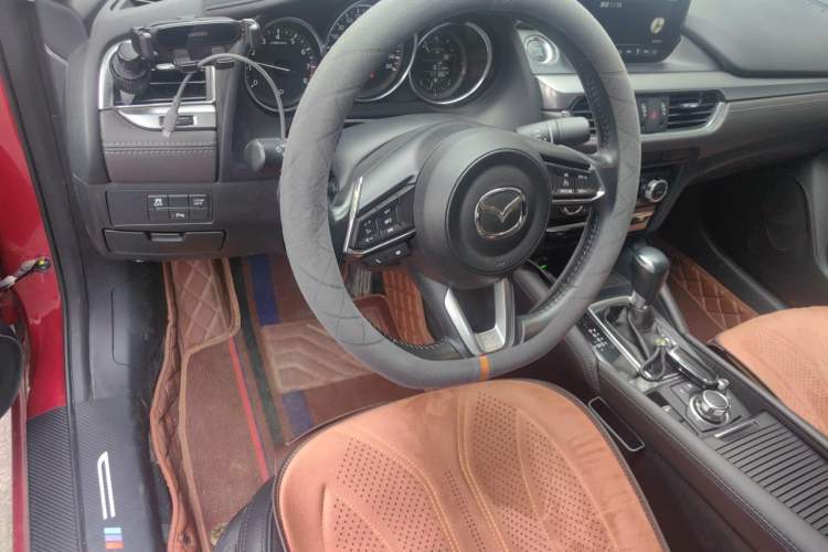 Used Mazda Atenza 2018 2.0L Blue Sky Luxury Edition China V Standard Steering Wheel
