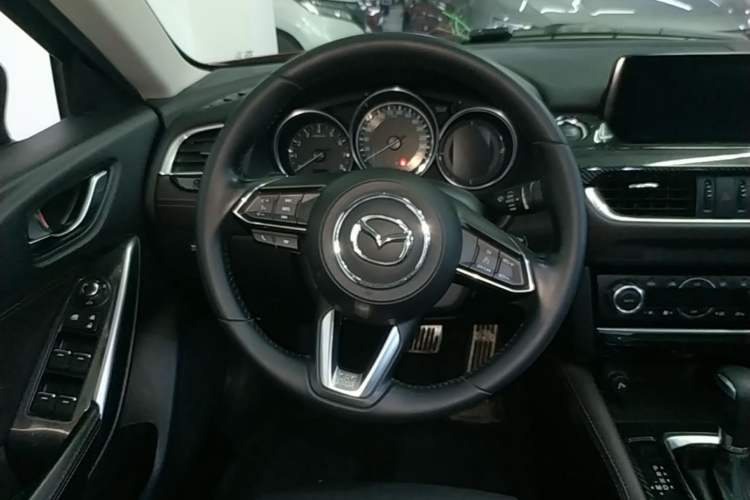 Used Mazda Atenza 2018 2.5L Skyactiv Sport Version China V Standard Steering Wheel