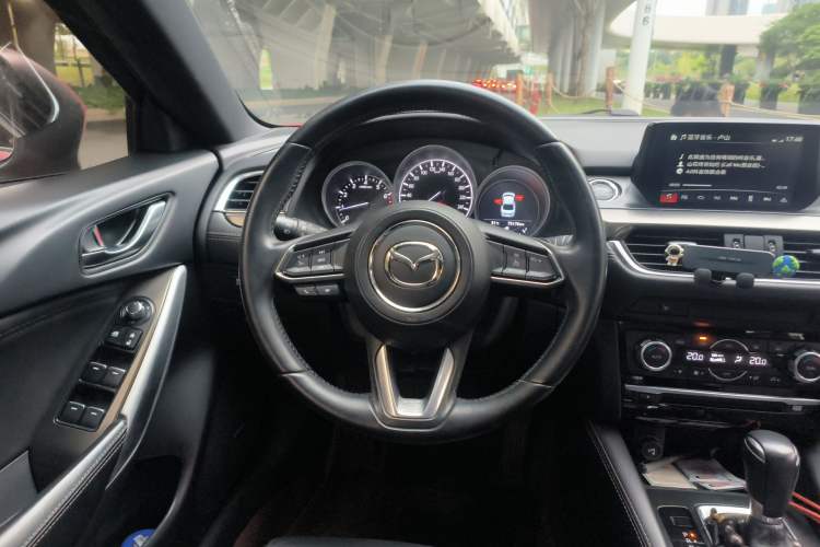 Used Mazda Atenza 2018 2.5L Blue Sky Prestige Edition China VI compliant Steering Wheel