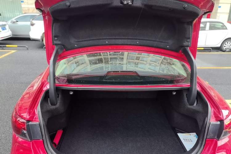 Used Mazda Atenza 2018 2.5L Blue Sky Sport Edition China VI compliant Trunk