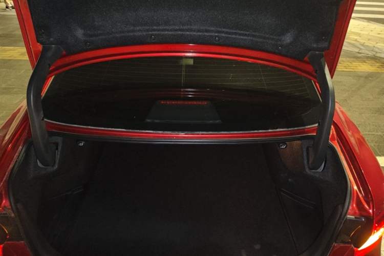 Used Mazda Atenza 2018 2.5L Blue Sky Prestige Edition China VI compliant Trunk