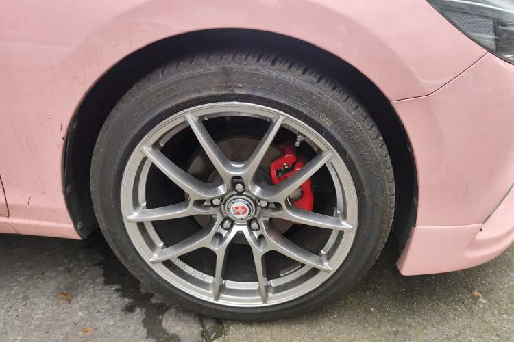Used Mazda Atenza 2018 2.5L Skyactiv Sport Version China V Standard Right Front Wheel Hub