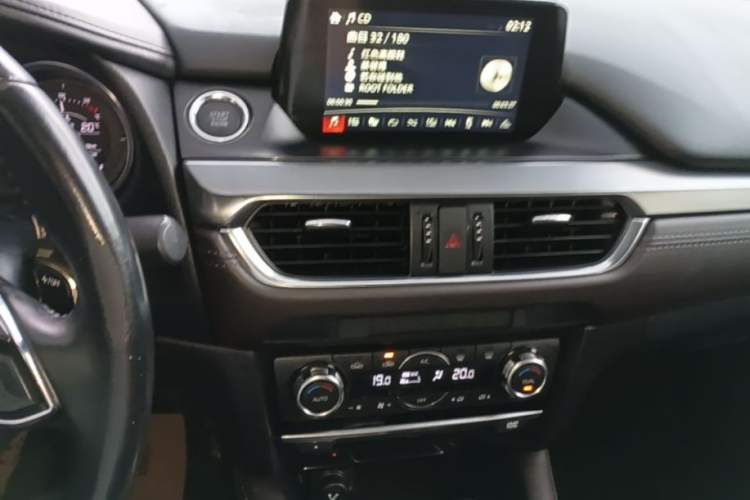 Used Mazda Atenza 2018 2.5L Blue Sky Sport Edition China VI compliant Audio And AC Panel