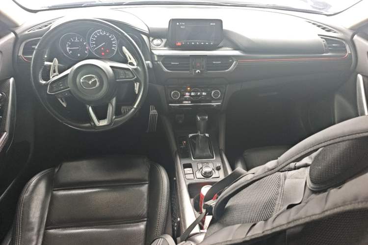Used Mazda Atenza 2018 2.5L Skyactiv Sport Version China V Standard Center Console
