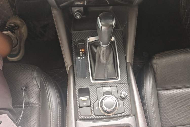 Used Mazda Atenza 2018 2.5L Skyactiv Sport Version China V Standard Gear Lever