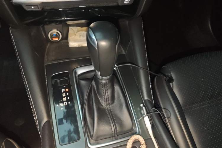 Used Mazda Atenza 2018 2.5L Blue Sky Prestige Edition China VI compliant Gear Lever
