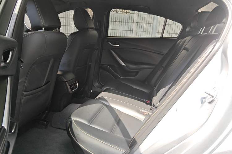 Used Mazda Atenza 2018 2.5L Blue Sky Prestige Edition China V Standard Left Rear Seat