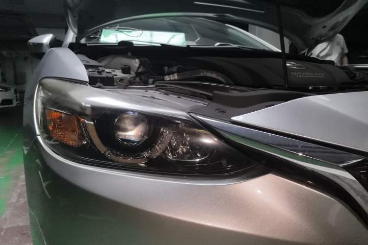 Used Mazda Atenza 2018 2.0L Blue Sky Luxury Edition China V Standard Right Front Headlight