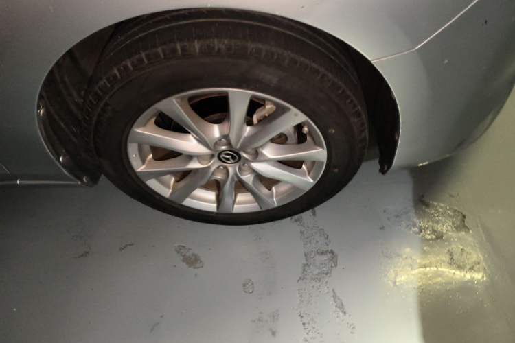 Used Mazda Atenza 2018 2.0L Blue Sky Luxury Edition China V Standard Right Front Wheel Hub