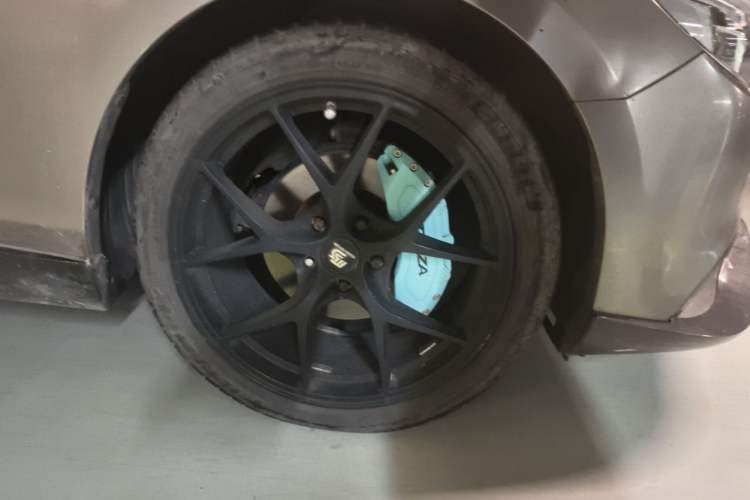 Used Mazda Atenza 2018 2.5L Skyactiv Sport Version China V Standard Right Front Wheel Hub