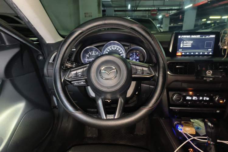 Used Mazda Atenza 2018 2.0L Blue Sky Luxury Edition China V Standard Steering Wheel