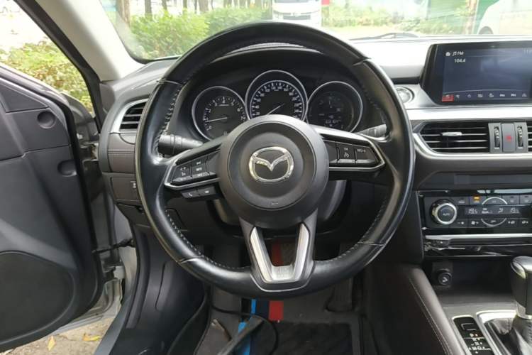 Used Mazda Atenza 2018 2.0L Blue Sky Luxury Edition China V Standard Steering Wheel
