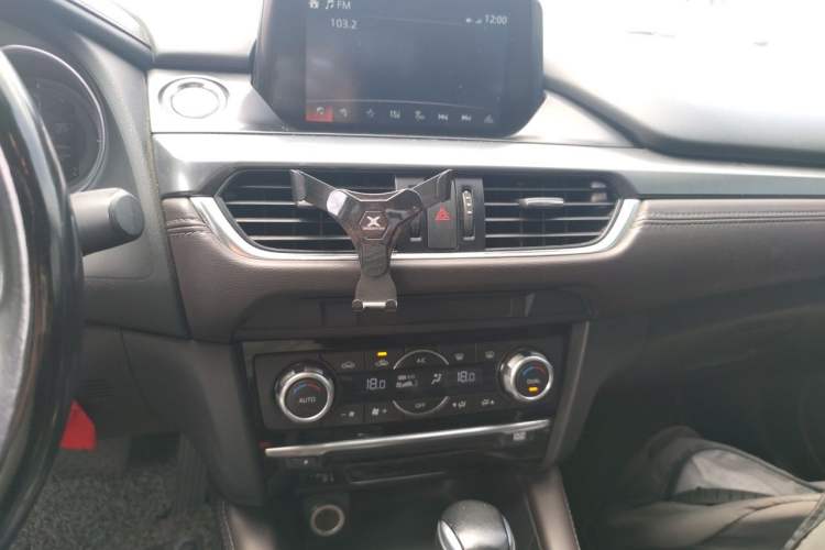 Used Mazda Atenza 2018 2.0L Blue Sky Luxury Edition China V Standard Audio And AC Panel