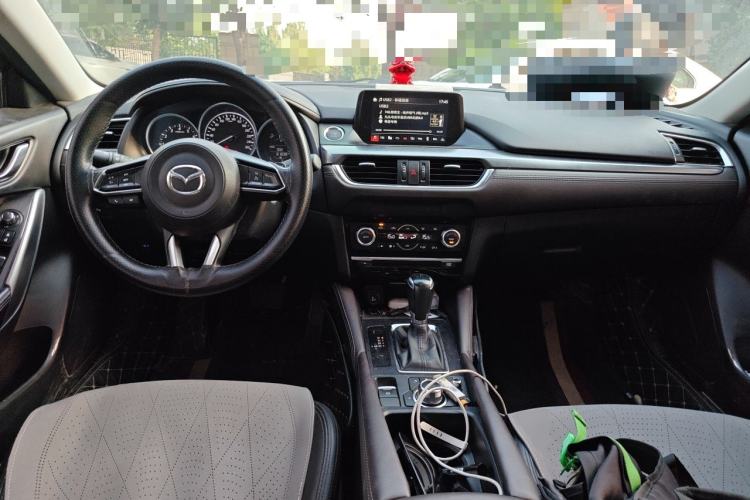 Used Mazda Atenza 2018 2.5L Blue Sky Sport Edition China VI compliant Center Console
