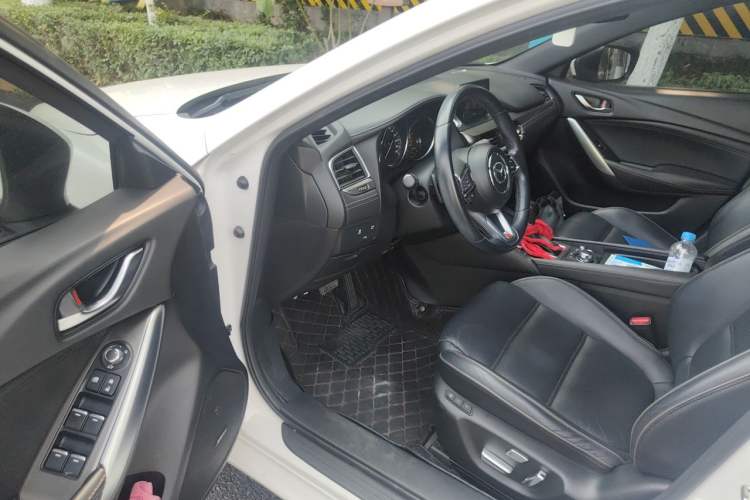 Used Mazda Atenza 2018 2.5L Blue Sky Prestige Edition China VI compliant Driver Seat