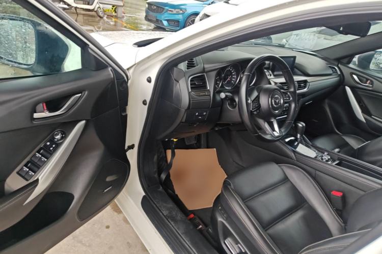 Used Mazda Atenza 2018 2.5L Blue Sky Prestige Edition China VI compliant Driver Seat