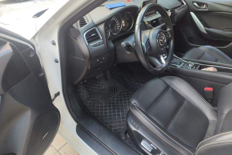 Used Mazda Atenza 2018 2.5L Blue Sky Prestige Edition China VI compliant Driver Seat