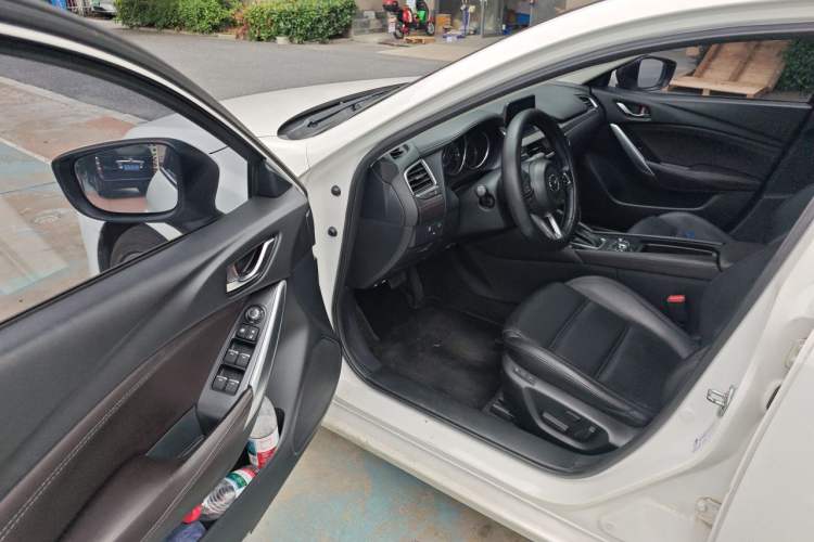 Used Mazda Atenza 2018 2.0L Blue Sky Luxury Edition China V Standard Driver Seat