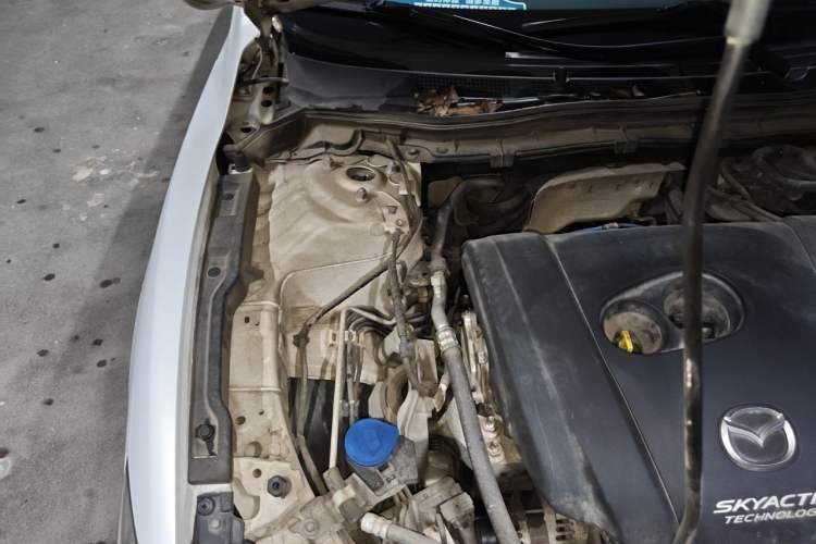 Used Mazda Atenza 2018 2.5L Blue Sky Prestige Edition China V Standard Engine Bay Right