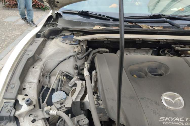 Used Mazda Atenza 2018 2.5L Blue Sky Sport Edition China VI compliant Engine Bay Right