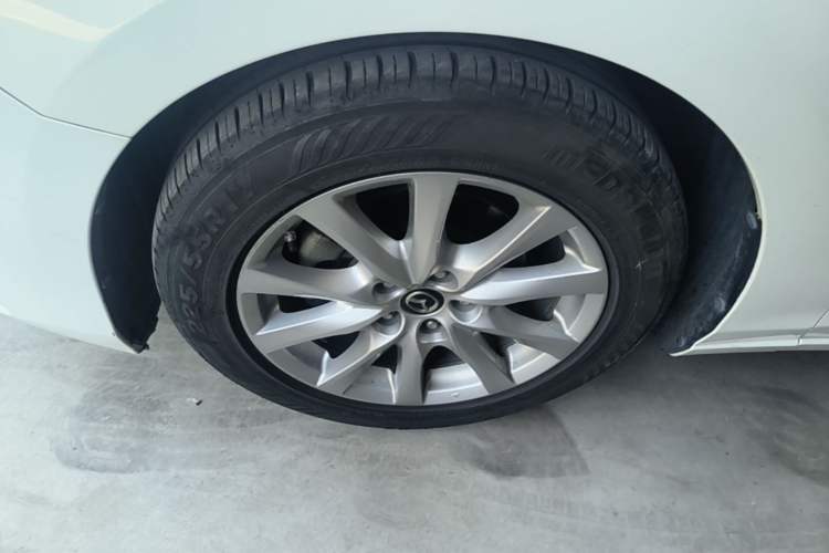 Used Mazda Atenza 2018 2.0L Blue Sky Luxury Edition China VI Standard Exterior 4