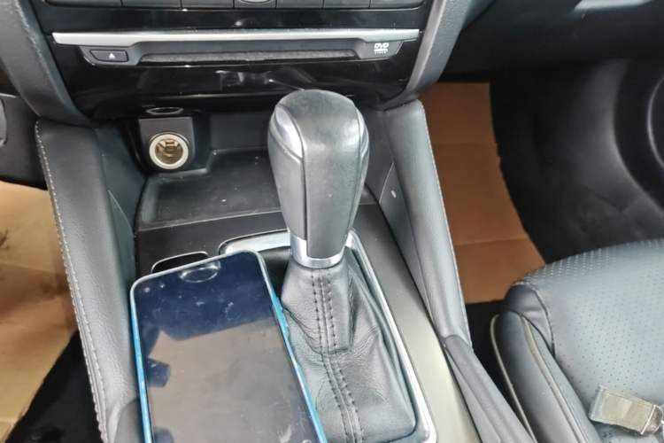 Used Mazda Atenza 2018 2.5L Blue Sky Prestige Edition China VI compliant Gear Lever
