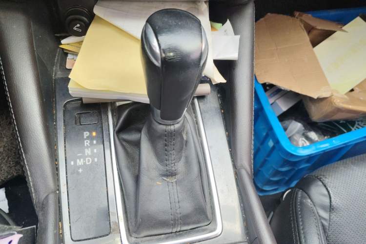 Used Mazda Atenza 2018 2.5L Blue Sky Sport Edition China VI compliant Gear Lever