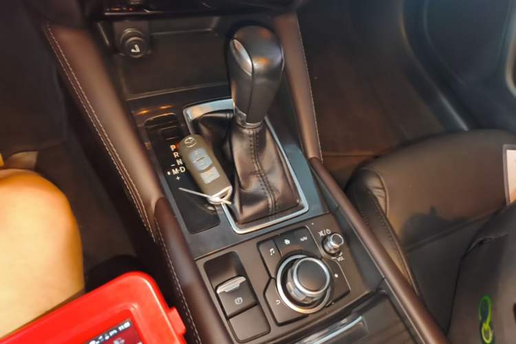Used Mazda Atenza 2018 2.0L Blue Sky Luxury Edition China V Standard Gear Lever