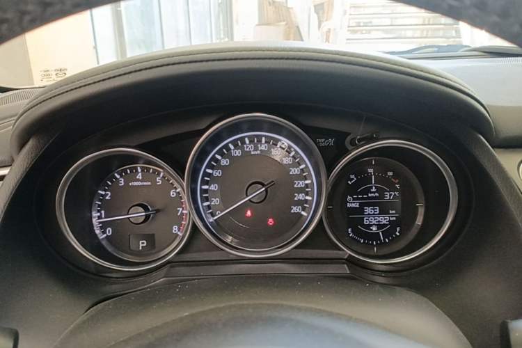 Used Mazda Atenza 2018 2.0L Blue Sky Luxury Edition China VI Standard Instrument Cluster