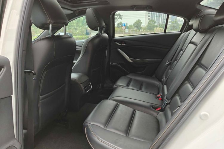 Used Mazda Atenza 2018 2.5L Blue Sky Prestige Edition China VI compliant Interior 2