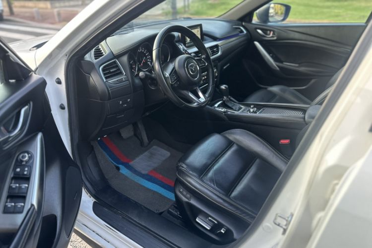 Used Mazda Atenza 2018 2.5L Blue Sky Prestige Edition China V Standard Interior 2