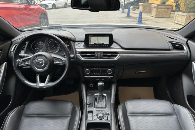 Used Mazda Atenza 2018 2.5L Blue Sky Prestige Edition China V Standard Interior 4
