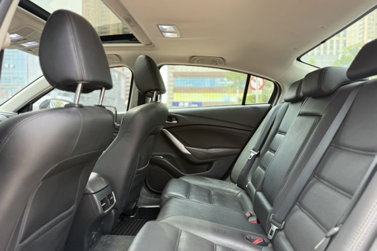 Used Mazda Atenza 2018 2.5L Skyactiv Sport Version China V Standard Interior 4
