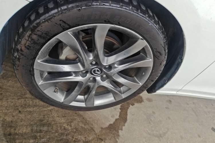 Used Mazda Atenza 2018 2.5L Blue Sky Prestige Edition China VI compliant Left Front Wheel Hub