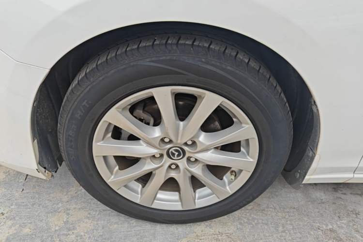 Used Mazda Atenza 2018 2.0L Blue Sky Luxury Edition China VI Standard Left Front Wheel Hub