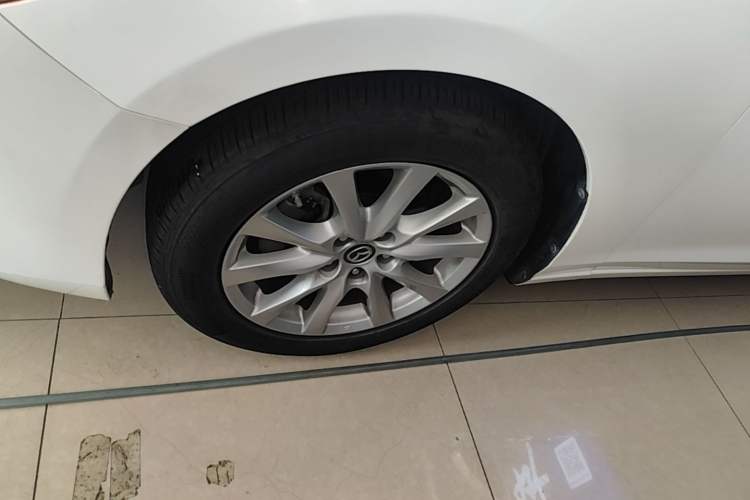 Used Mazda Atenza 2018 2.0L Blue Sky Luxury Edition China V Standard Left Front Wheel Hub