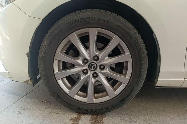 Used Mazda Atenza 2018 2.0L Blue Sky Luxury Edition China VI Standard Left Front Wheel Hub