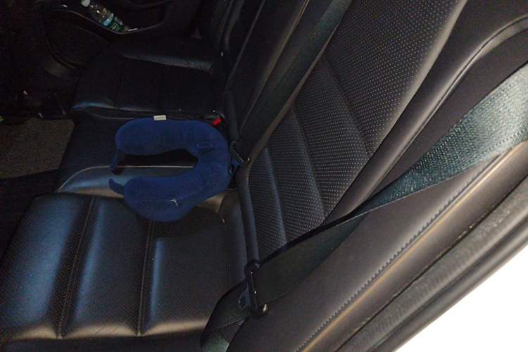 Used Mazda Atenza 2018 2.5L Blue Sky Prestige Edition China VI compliant Left Rear Seat