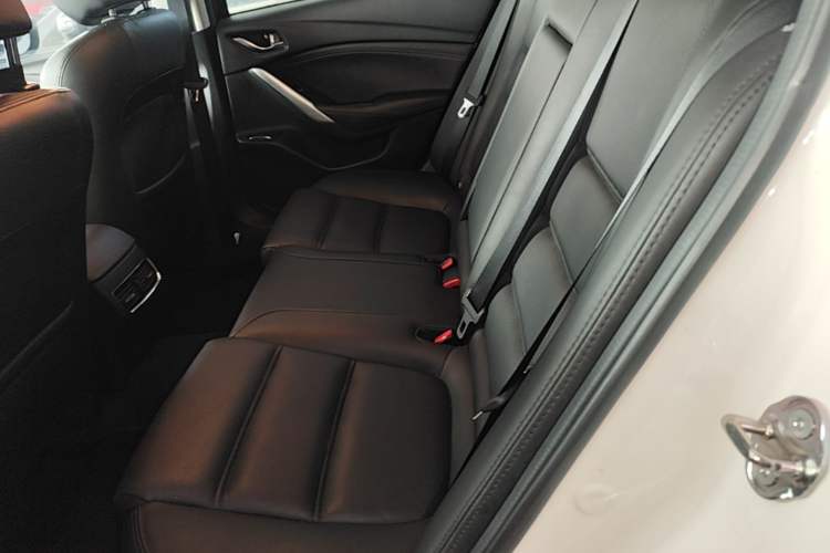 Used Mazda Atenza 2018 2.0L Blue Sky Luxury Edition China V Standard Left Rear Seat