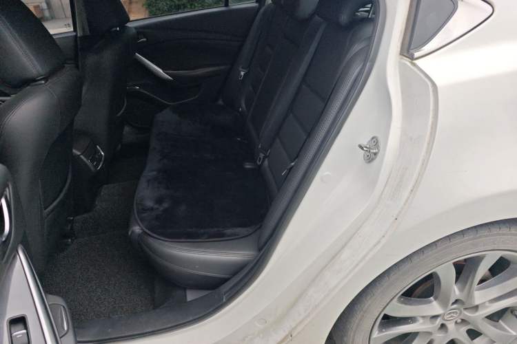 Used Mazda Atenza 2018 2.0L Blue Sky Luxury Edition China V Standard Left Rear Seat