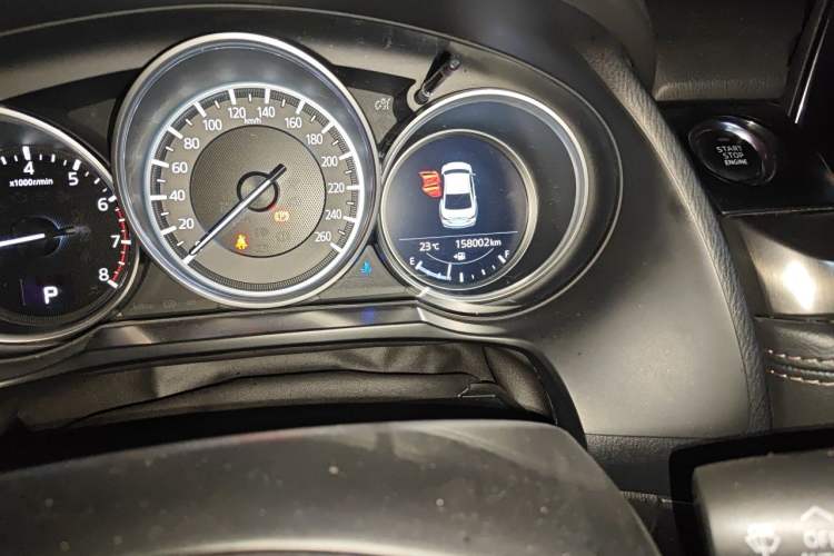 Used Mazda Atenza 2018 2.5L Blue Sky Prestige Edition China VI compliant Odometer Close Up