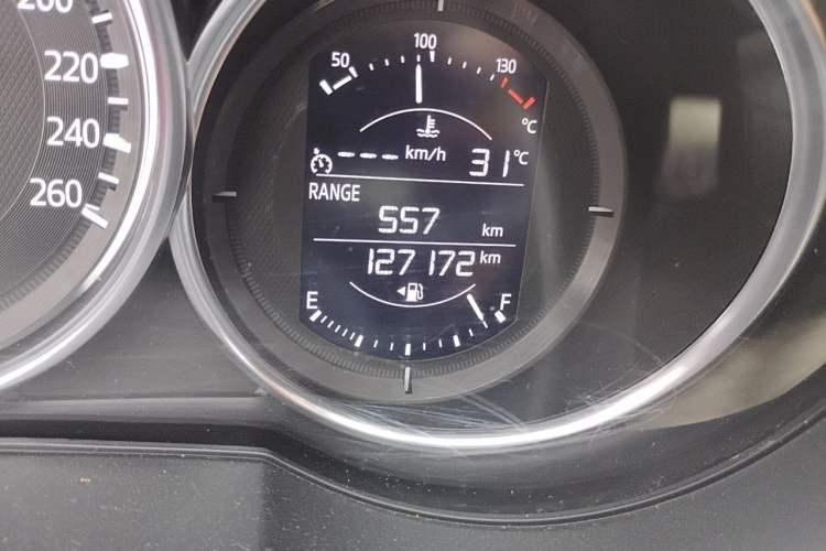 Used Mazda Atenza 2018 2.5L Skyactiv Sport Version China V Standard Odometer Close Up