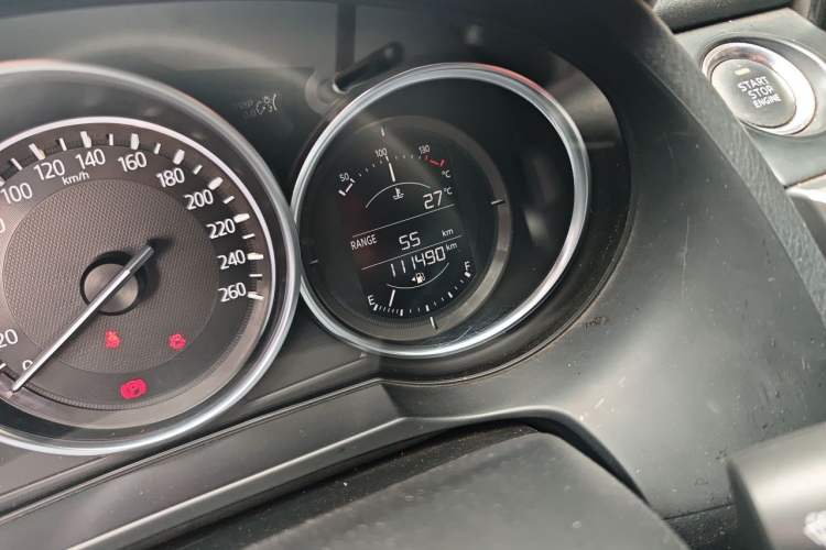 Used Mazda Atenza 2018 2.5L Skyactiv Sport Version China V Standard Odometer Close Up