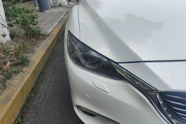Used Mazda Atenza 2018 2.5L Blue Sky Prestige Edition China VI compliant Right Front Headlight